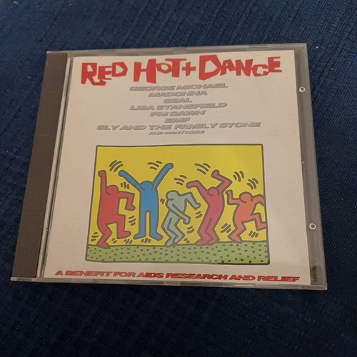 Red Hot + Dance CD album compilation like new, pop