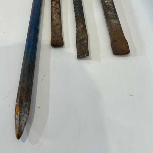 Vintage set of 4 old chisels used