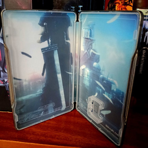 Steelbook Crisis Core Final Fantasy Reunion Nintendo Switch like new
