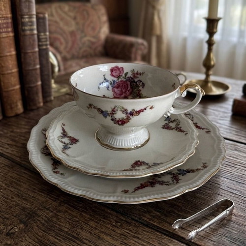 Bavaria Trio tea set, like new