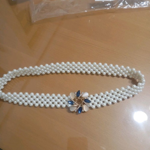 Elastic belt with pearls and adjustable size, new