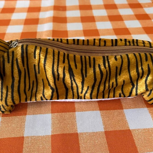Plush pencil case 00’s like new