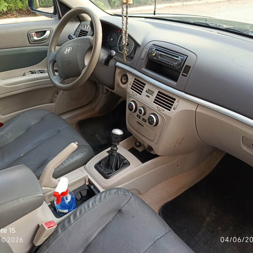 Hyundai Sonata 2.4L 2006 used, manual, blue sedan