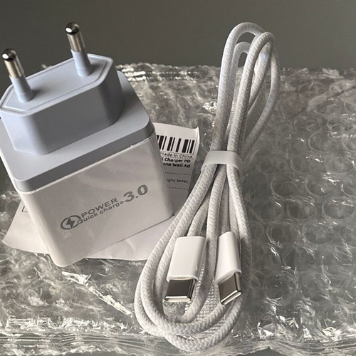 Charger set 20W with 1x USB-C, 3x USB-A and MU2G3ZM/A Apple cable new