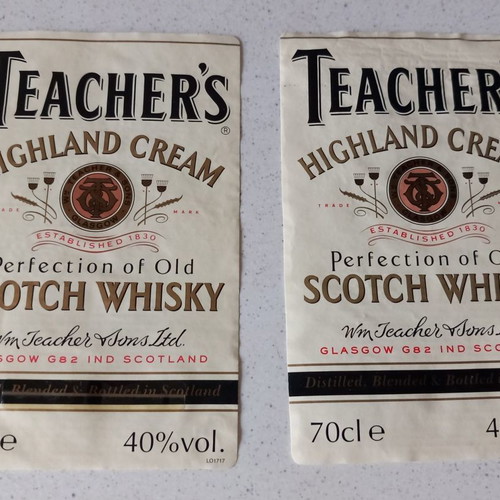 Teacher's Highland Cream labels used, pack of 31 pieces