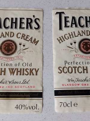 Teacher's Highland Cream labels used, pack of 31 pieces