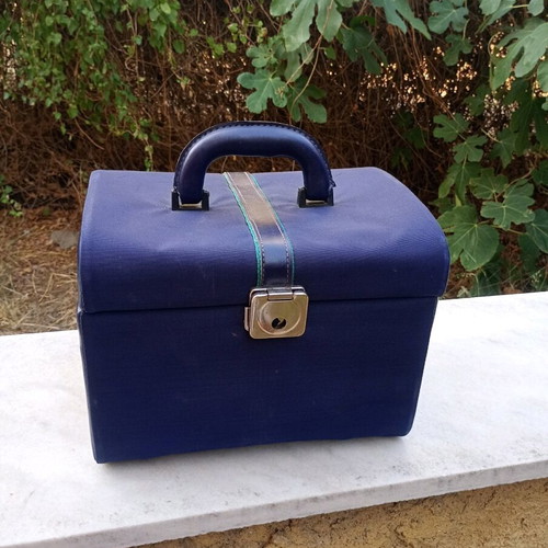 Jewelry box used, large, blue