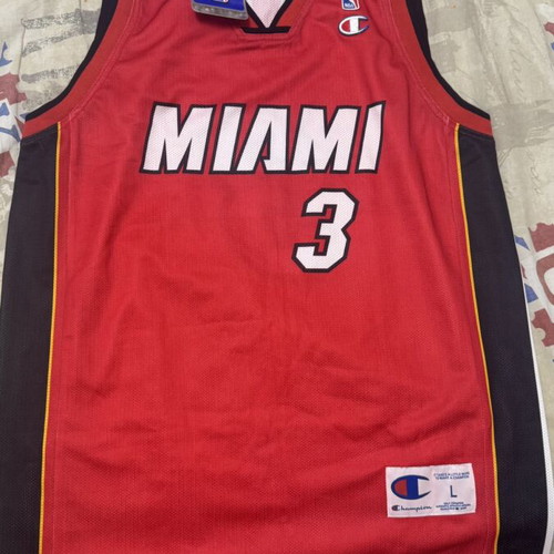 Miami Heat Wade 3 Jersey new, authentic with tags