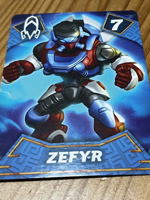 Gormiti card like new