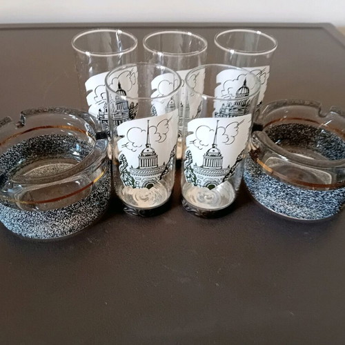 Ouzo Glasses and Ashtrays vintage, like new set of 5 glasses and 2 ashtrays
