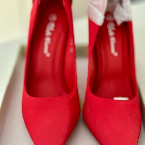 Belle Women Red Satinette Pumps with Bow Size 38 New