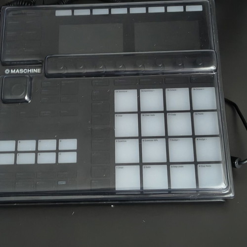 Native Instruments Maschine Mk3 music production controller