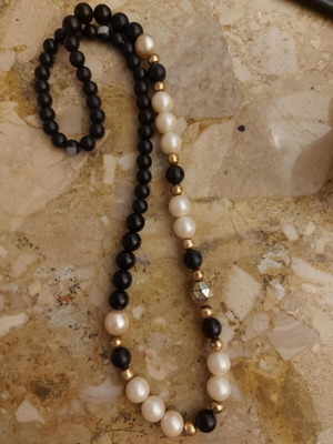 Necklace faux used