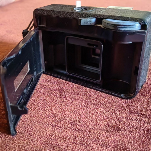 Kodak Instamatic 177X vintage analog camera