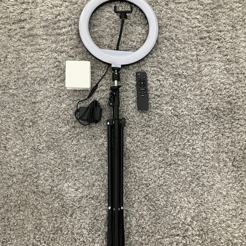 Photographic ring lamp 30cm with tripod, dimmer and remote used