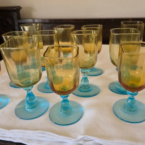 Set of 12 Vintage La Rochere 'George Sand' square glasses like new
