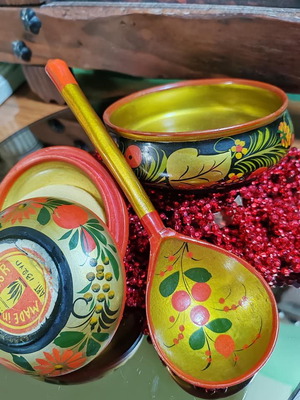 Russian Khokhloma utensils new, wooden, hand-decorated