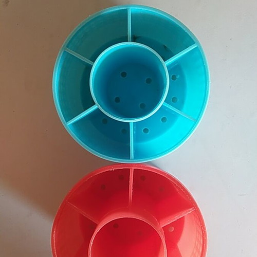 Vintage 70's Cutlery Drainers Set of 2 Like New