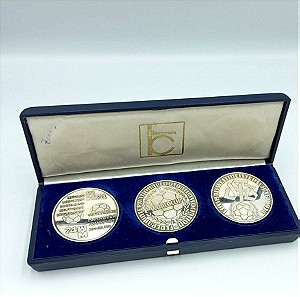 Συλλεκτικά 3 ασημένια νομίσματα World Cup Football 1975 Germany στη θήκη τους