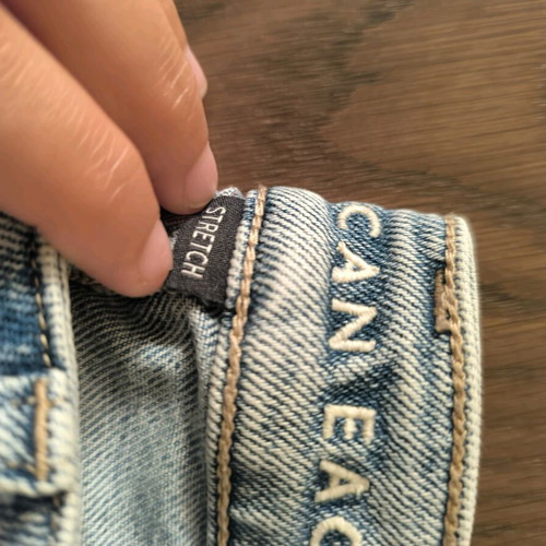 American Eagle women's stretch jeans size 38 like new, blue
