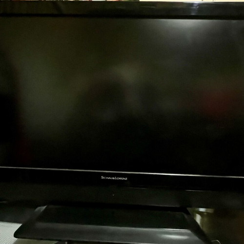 Schaub Lorenz 40 inch TV for repair or spare parts, used