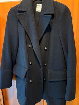 Zara short wool coat like new, black with golden hardware