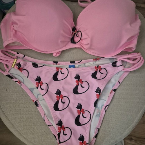 Swimsuit set new with cat print, size M, pink and black