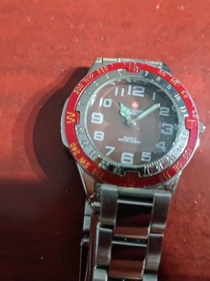 Swiss Army ανδρικό ρολόι κουαρζ καινούργιο με μεταλλικό μπρασελέ