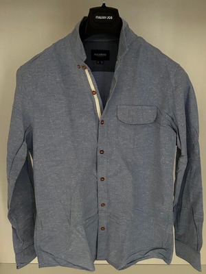 Pull and Bear shirt sky blue size Medium like new
