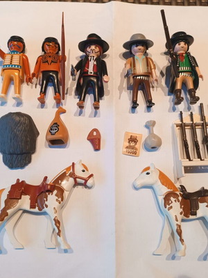 ΑΓΡΙΑ ΔΥΣΗ PLAYMOBIL