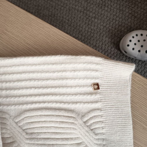 Pullover size S-M new with tag, off-white color