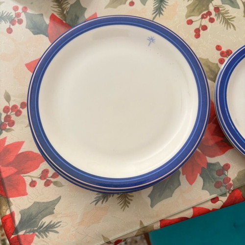 Givenchy Singapore Airlines plates set of 6 like new