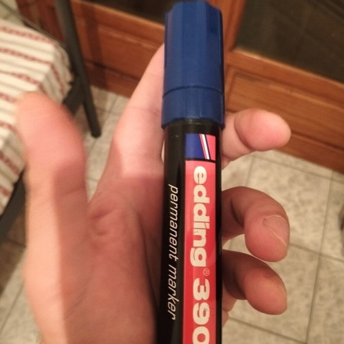 Edding 390 permanent marker like new
