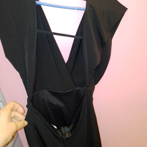 Long black dress new with gift neseser