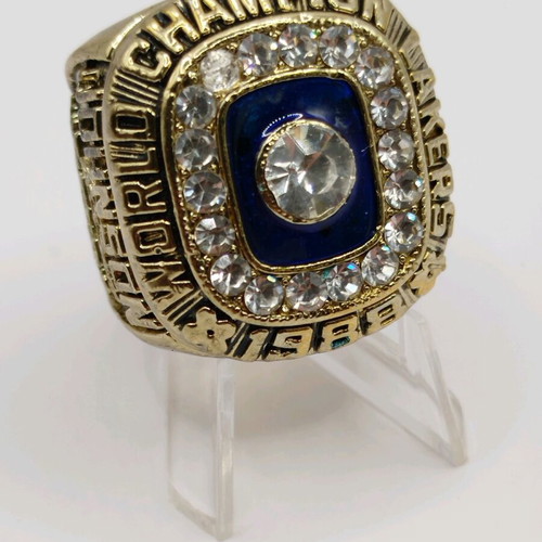 LA Lakers Magic Johnson 1988 Title Ring new in case