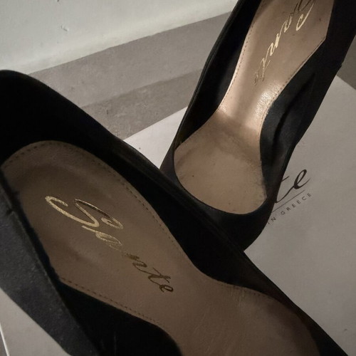 Sante black satin high heels size 38 like new