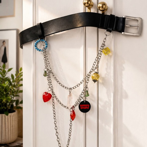Levi’s Statement Chain Belt with Charms like new, black, 100 cm