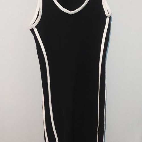 Black and white dress like new, one size