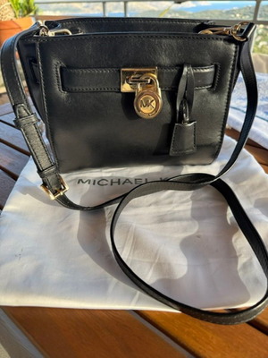 Τσάντα Michael Kors χιαστί μεταχειρισμένη, δερμάτινη, μαύρη