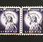 Σφραγίδες Liberty Series 1954, σαν καινούργιες, ζεύγος βαθύ βιολετί