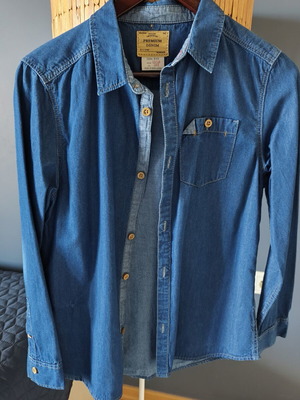 Zara Boys Premium Denim Shirt used, medium blue, size 13-14 years