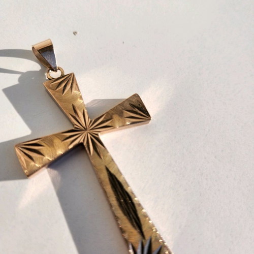Vintage large cross used, gold 375