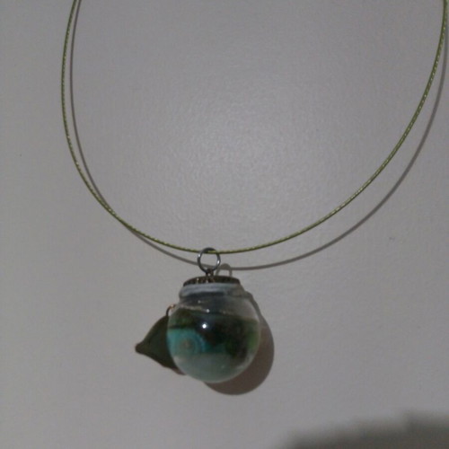 Handmade aquarium ball necklace with pearl and fish