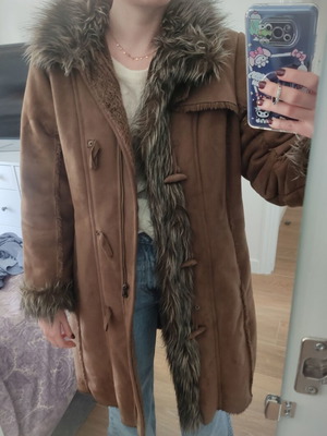 Montgomery brown suede-look coat with faux fur used, size L