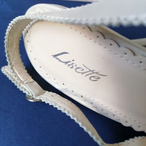 Lisette leather pumps size 39, new, beige, 9 cm heel