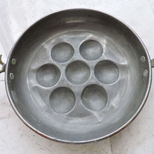 Copper Egg Pan used, vintage