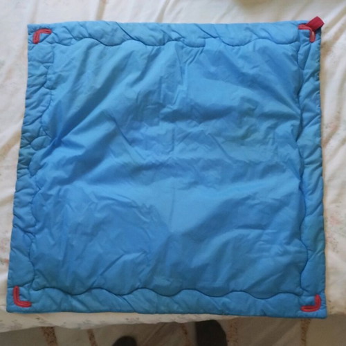 Activity Play Mat like new 70x70 cm