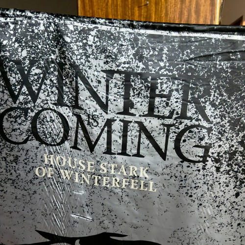 Game of Thrones Winter is Coming satin banner like new by Ikon Collectibles