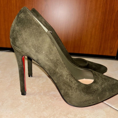 Khaki high heels with thin heel
