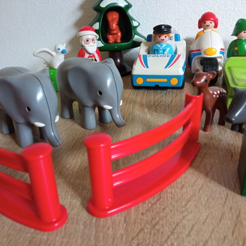Playmobil 123 toys used, assorted pieces